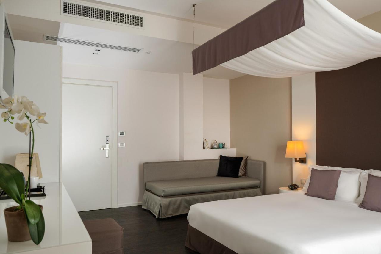 Ines Hotel